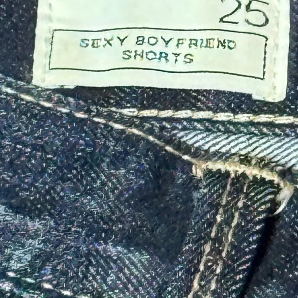 GAP Sexy Boyfriend Denim Jean Shorts Dark Blue Distressed Size 25